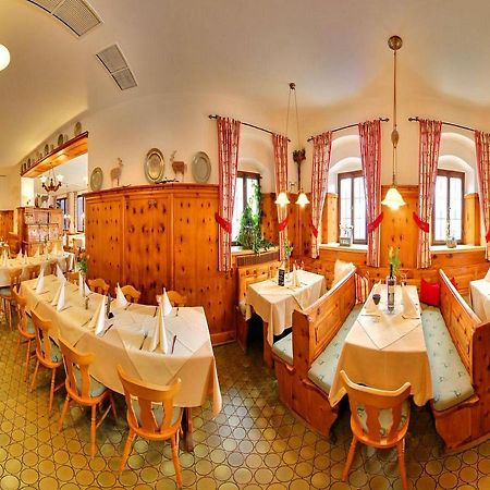 Gasthof Alter Wirt Bernau am Chiemsee Exterior foto